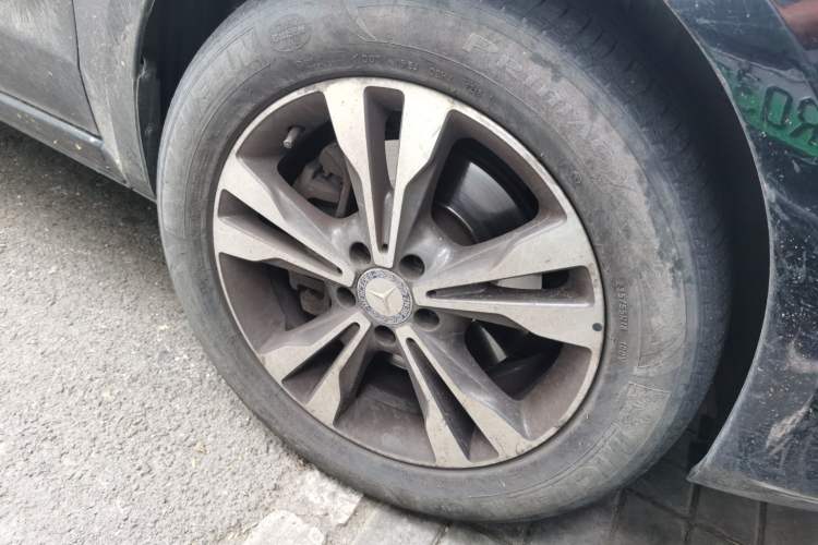 Used Mercedes-Benz V-Class 2016 V 260 Avantgarde Edition
