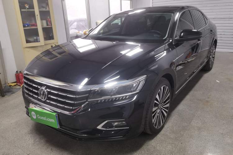 Used Volkswagen Passat 2019 330TSI Luxury Edition China VI Standard