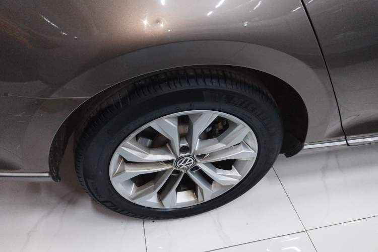 Used Volkswagen Magotan 2018 Facelift 330TSI DSG Luxury Model
