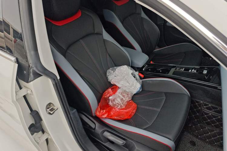 Used Volkswagen Lamando 2022 Lavida L 280TSI DSG Cool & Spicy Edition
