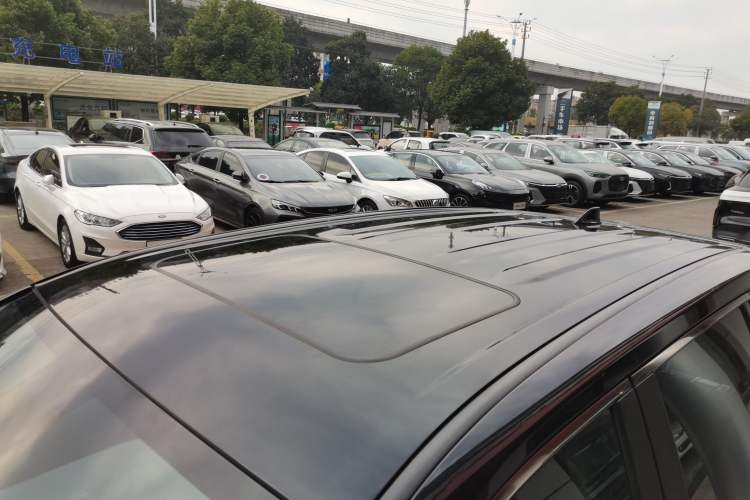 Used Toyota Wildlander 2020 2.0L CVT 4x4 Luxury Edition
