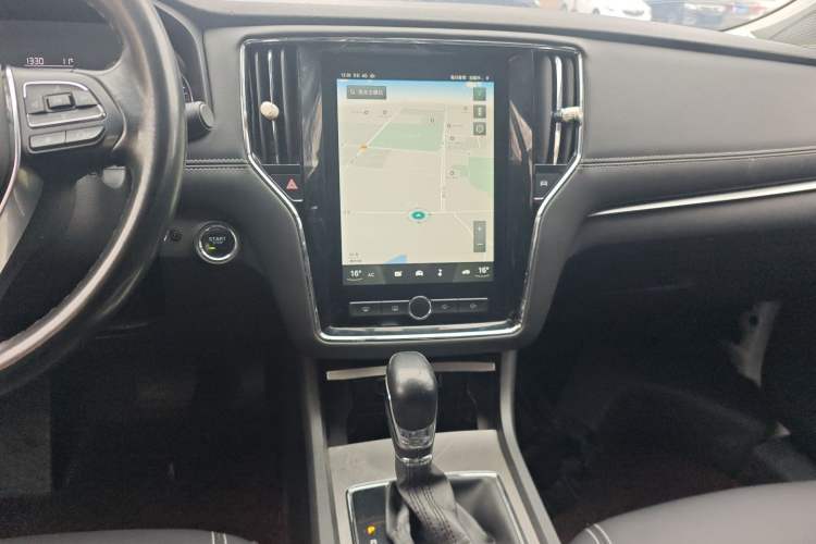 Used Roewe i6 2017 20T Automatic Internet Smart Edition