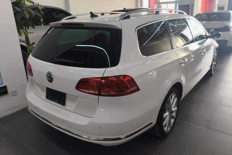 Used Volkswagen Magotan 2015 Travel Edition 2.0 TSI Comfort Version
