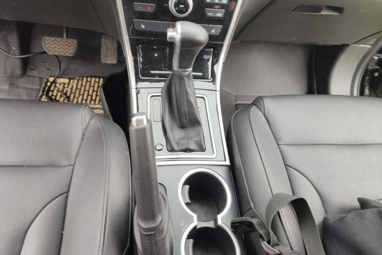 Used Haval H2 2017 Red-Label 1.5T Automatic Two-Wheel Drive Elite Model
