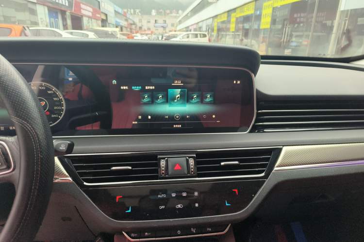 Used Hongqi HS5 2019 2.0T Smart Connect Flagship Edition
