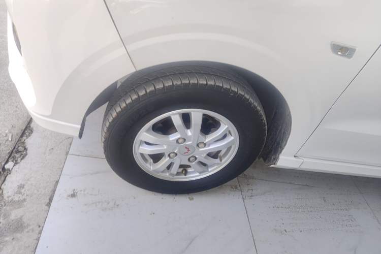 Used Wuling Hongguang 2019 1.5L S Standard Version China VI LAR
