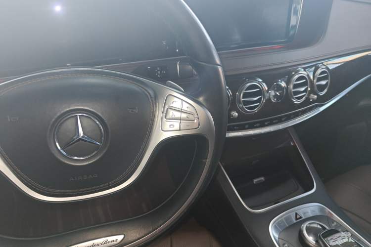 Used Mercedes-Benz S-Class 2014 S 320 L Business Model
