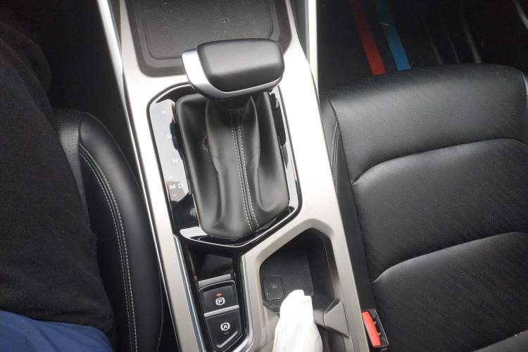 Used Geely Auto Emgrand 2023 4th Generation Champion Edition 1.5L CVT Luxury Model
