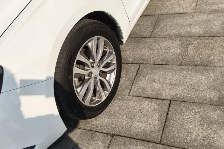 Used Buick GT 2019 18T Automatic Connected Elite Model China VI Standard
