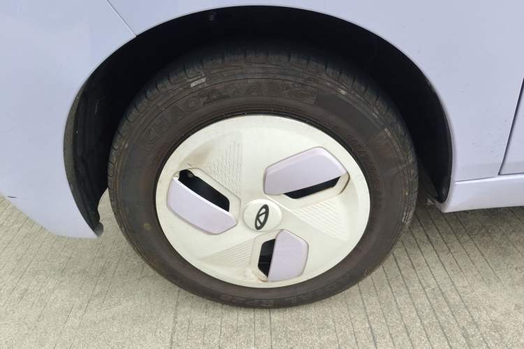 Used Chery QQ Ice Cream 2022 170km Sundae Phosphate Lithium-Ion
