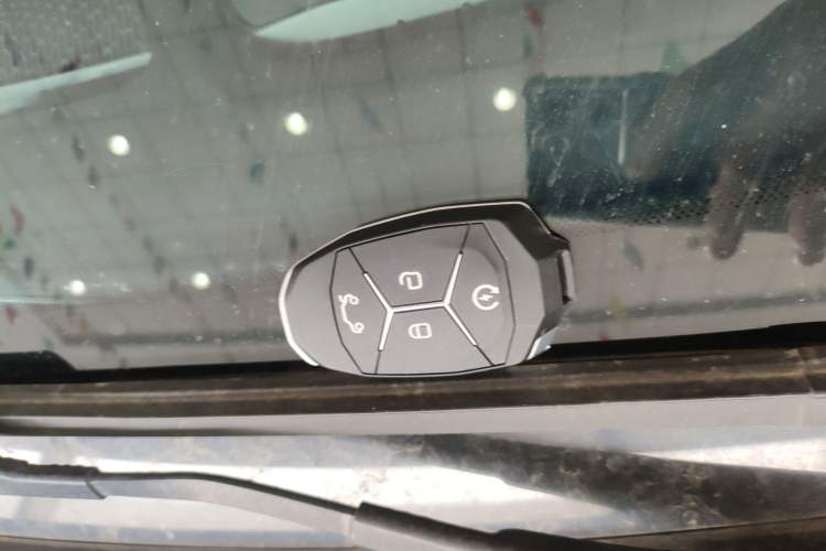 Used Lynk & Co 01 2019 2.0T Two-Wheel-Drive Pro Version China VI Standard
