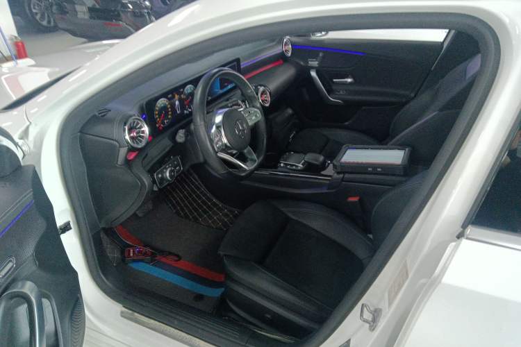 Used Mercedes-Benz A-Class 2021 A 200 L Sport Sedan Fashion Model