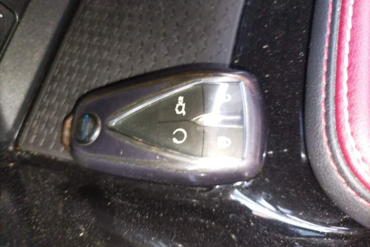 Used Oshan X5 2021 1.5T DCT Prestige Edition
