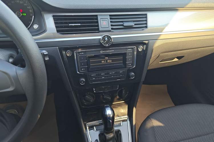 Used Volkswagen Bora 2019 Facelift Bora·Legend 1.5L Automatic Fashion Edition China VI Standard
