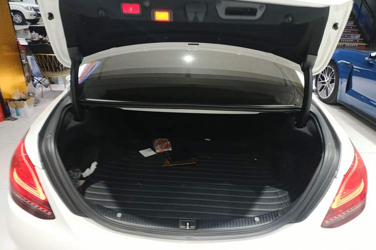 Used Mercedes-Benz C-Class 2020 Restyled C 260 L Sport Edition
