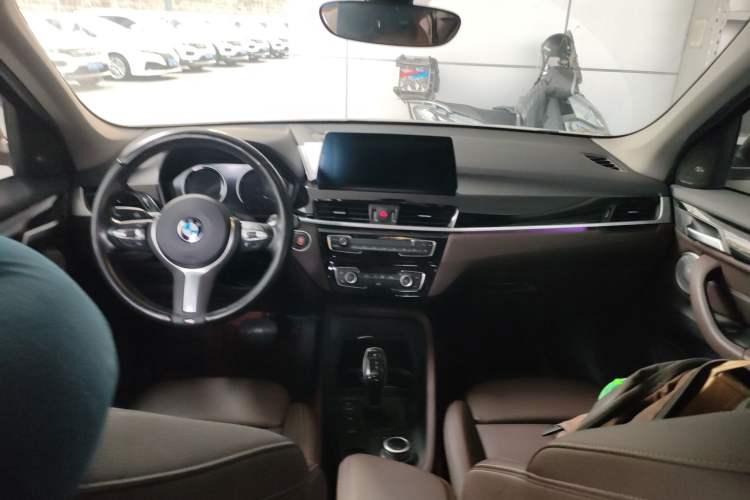 Used BMW X1 2021 sDrive25Li Leading Model
