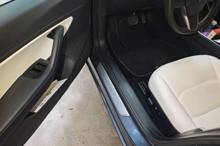 Used Tesla Model 3 (Import) 2019 Long-Range All-Wheel-Drive Version