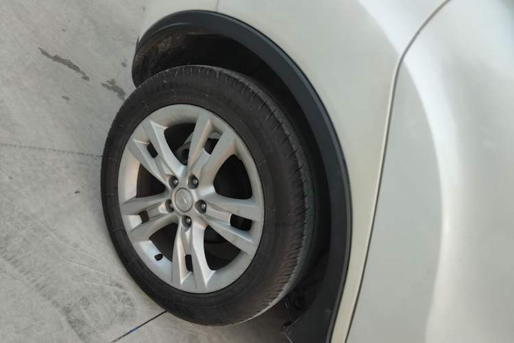 Used Changan CS35 2014 1.6L Automatic Luxury Model China IV Standard
