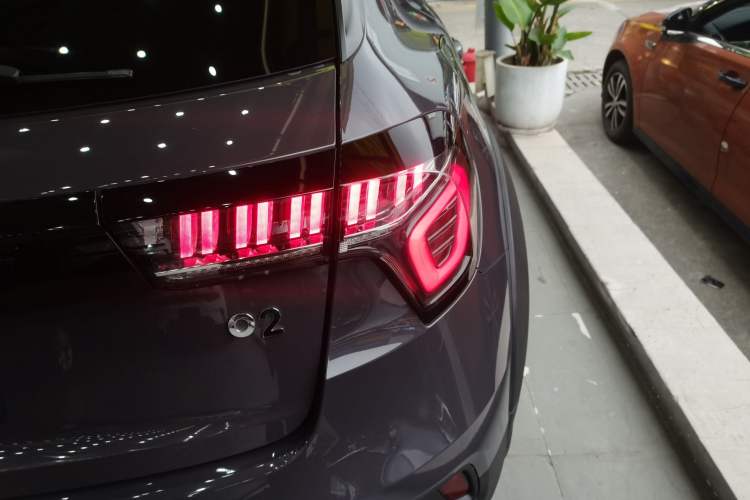 Used Lynk & Co 02 2022 1.5T DCT Shine Pro
