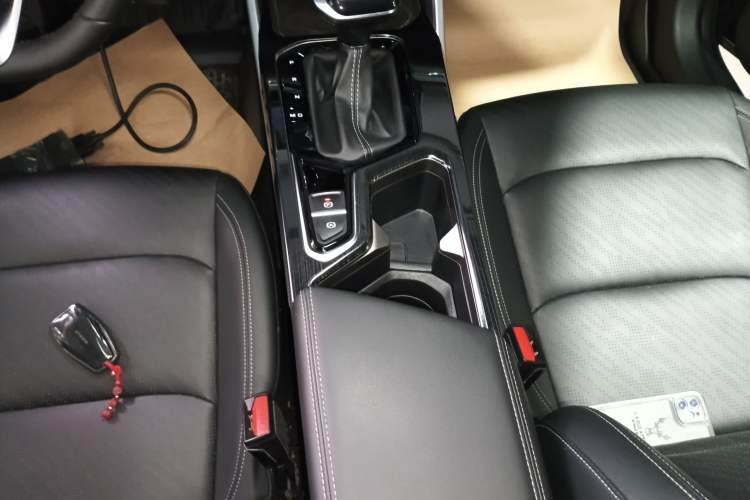 Used Geely Auto Emgrand 2023 4th Generation Champion Edition 1.5L CVT Prestige Model
