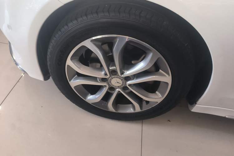 Used Mercedes-Benz C-Class 2015 Restyled C 180 L Sport Edition
