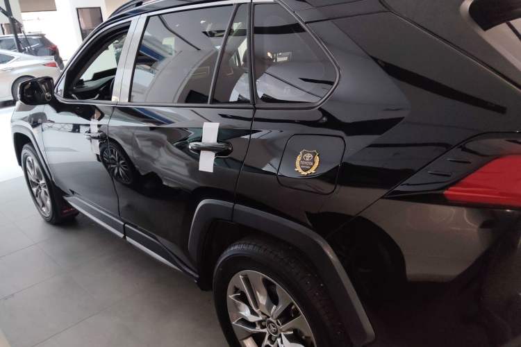 Used Toyota Wildlander 2023 2.0L CVT Two-Wheel Drive Leading Edition