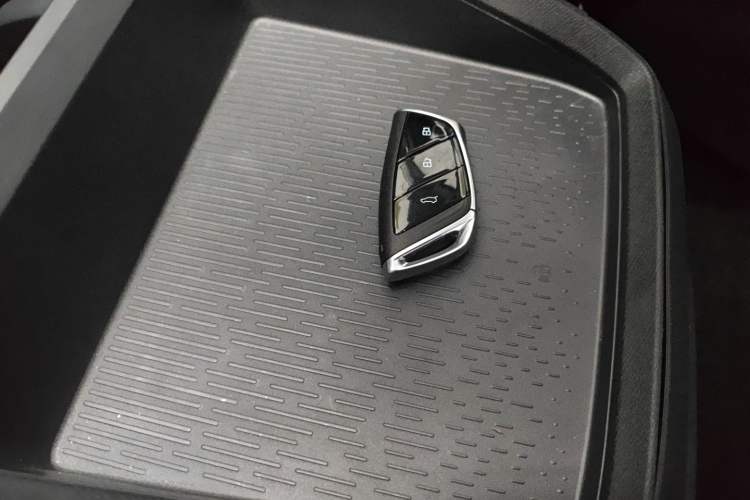 Used SAIC MAXUS Dajia 7 2024 Revised Version Super Hybrid Long-Range Edition Enjoyment Version
