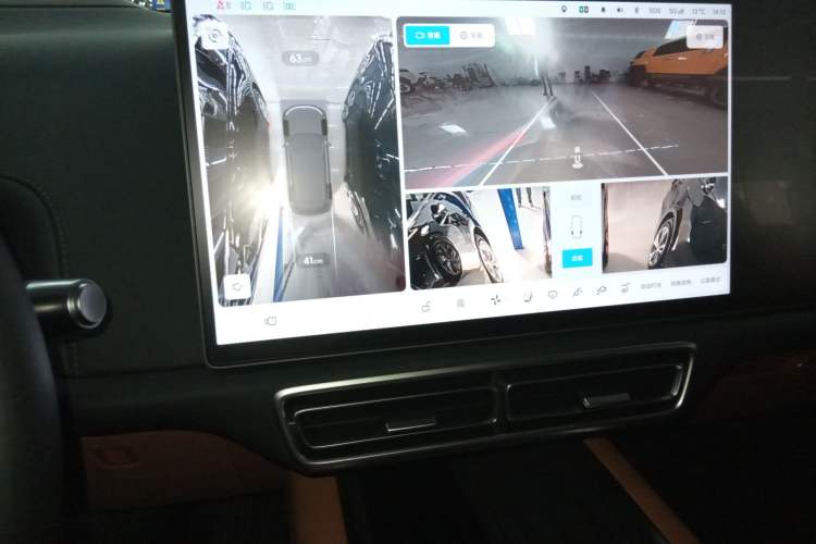 Used Li Auto L8 2024 Pro Model