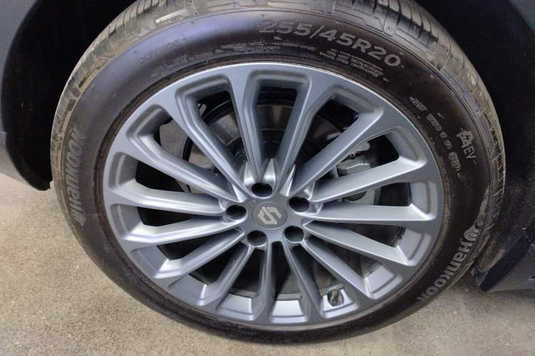 Used Leapmotor C11 2024 All-Electric 580 Luxury Edition