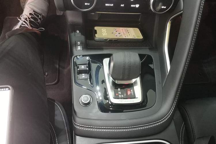 Used Jaguar E-PACE 2024 YAO Black Sport Edition R-DYNAMIC SE BLACK
