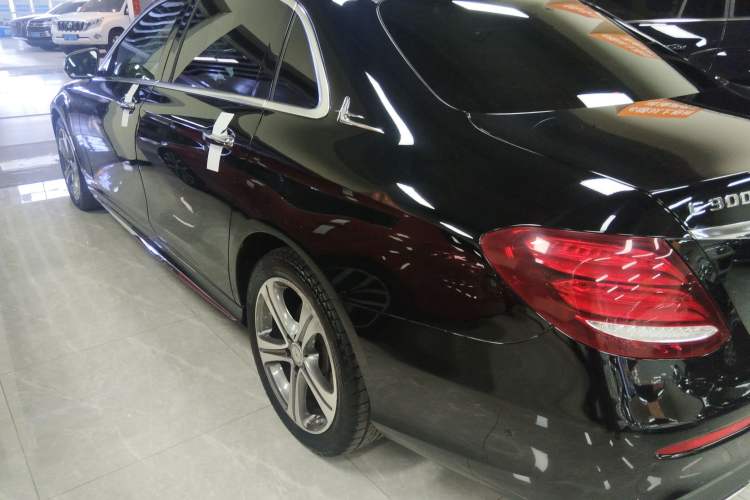 Used Mercedes-Benz E-Class 2016 E 200 L Sport Edition
