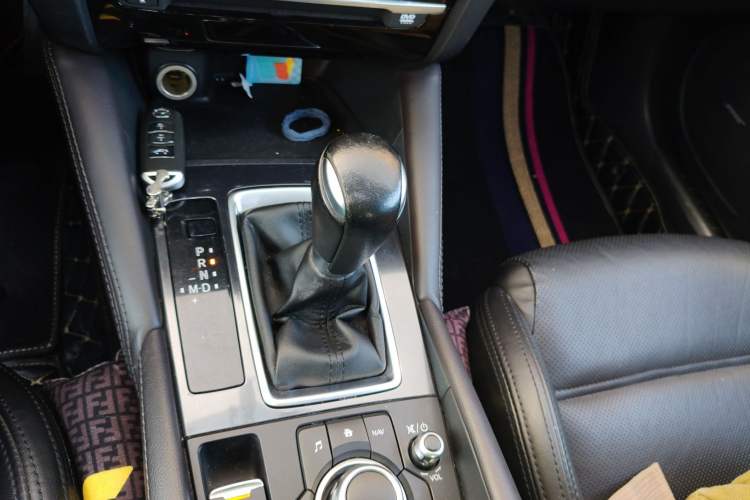 Used Mazda Atenza 2017 2.5L Blue Sky Prestige Edition
