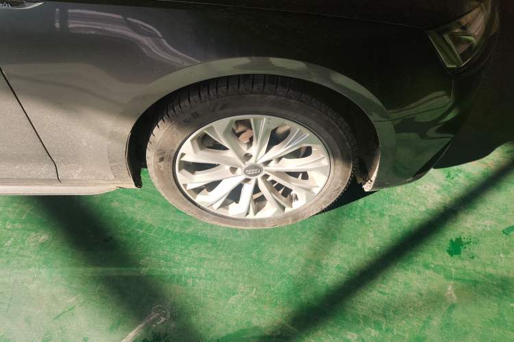 Used Audi A4L 2019 40 TFSI Ambition China VI