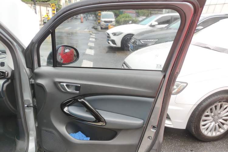 Used Leapmotor T03 2022 YAOJIN Edition
