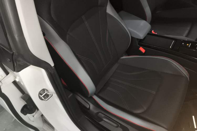 Used Volkswagen Lamando 2022 Lavida L 280TSI DSG Cool & Spicy Edition
