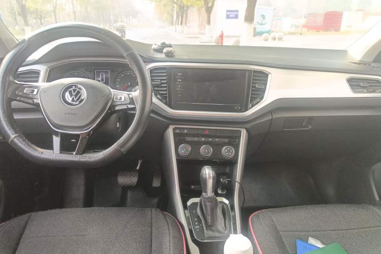 Used Volkswagen T-ROC 2021 Revised Version 280TSI DSG Two-Wheel Drive Elite Connect Edition
