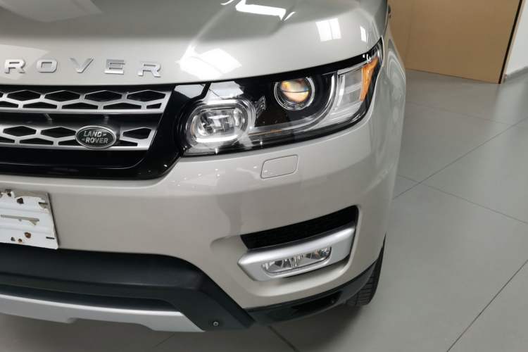 Used Land Rover Range Rover Sport 2014 3.0T V6 Gasoline Version U.S. Specification
