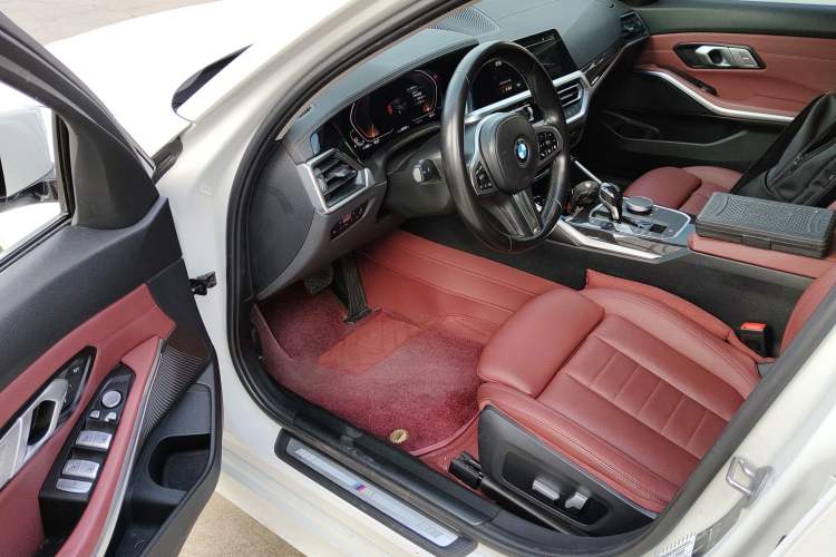 Used BMW 3 Series 2021 Second Facelift 325Li M Sport Package
