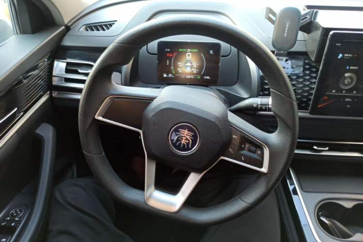 Used BYD Qin PLUS 2021 EV 420KM Commuter Edition
