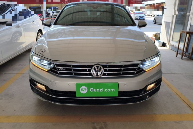 Used Volkswagen Magotan 2017 330TSI DSG Luxury Model