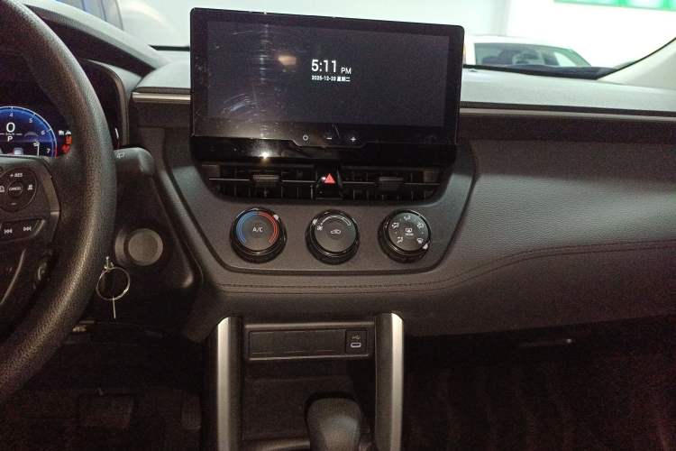 Used Toyota Corolla Cross 2023 2.0L Pioneer Edition
