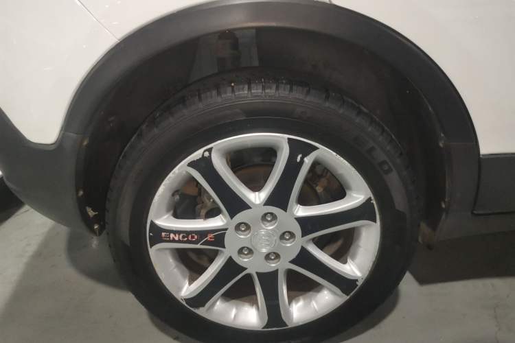 Used Buick Encore 2015 1.4T Automatic Two-Wheel Drive Urban Elite Version