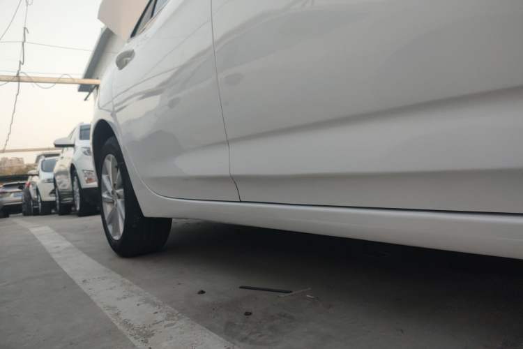 Used Buick Verano 2018 Sedan 15S Automatic Leading Model
