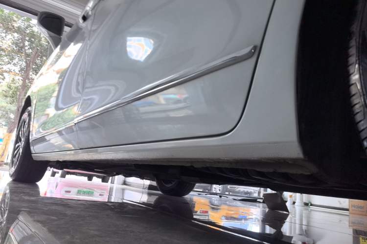 Used Buick GL8 2018 ES 28T Flagship Model China VI Standard
