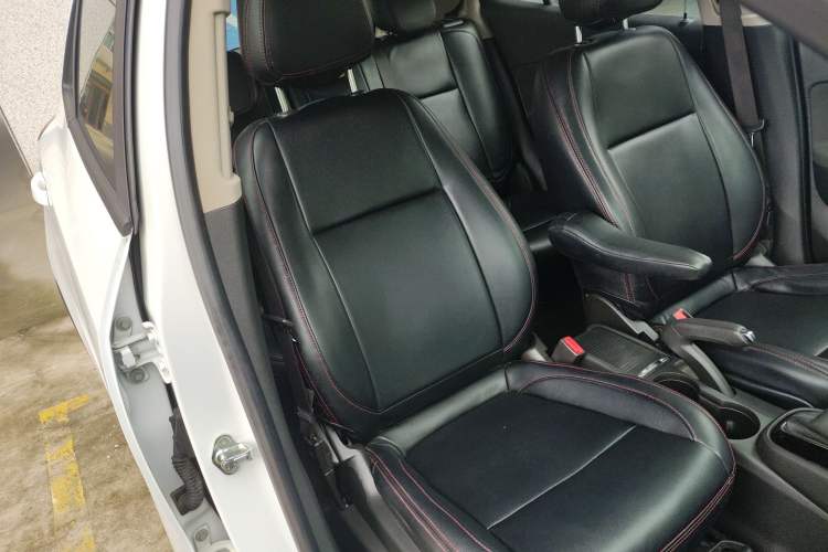 Used Buick Encore 2018 18T Automatic Two-Wheel Drive Urban Leading Model
