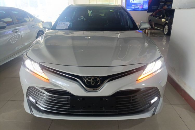 Used Toyota Camry 2019 2.0G Luxury Edition China VI Standard