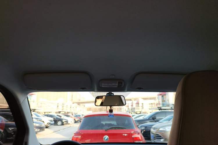 Used Chery QQ Ice Cream 2022 120km Conical Shape Lithium Iron Phosphate
