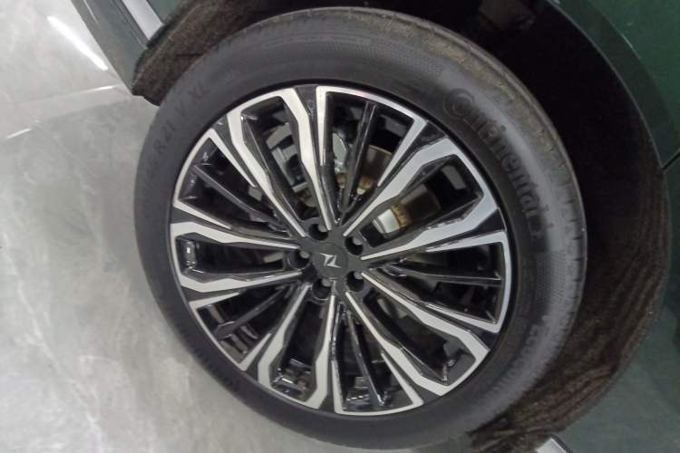 Used  eπ008 2026 Model Six-Seat Range-Extended Family Edition