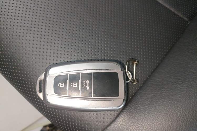 Used Toyota Corolla 2021 1.2T S-CVT Luxury Edition
