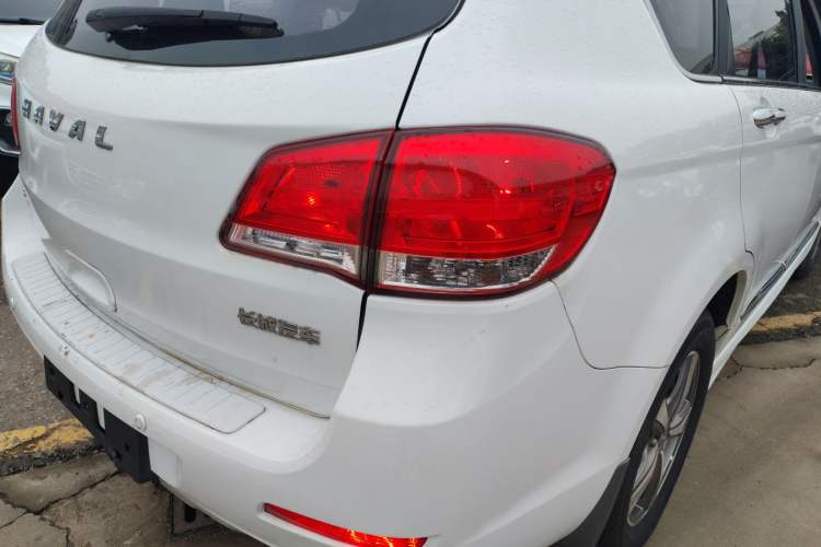 Used Haval H6 2017 Classic Edition 1.5T Automatic Two-Wheel Drive Elite Model
